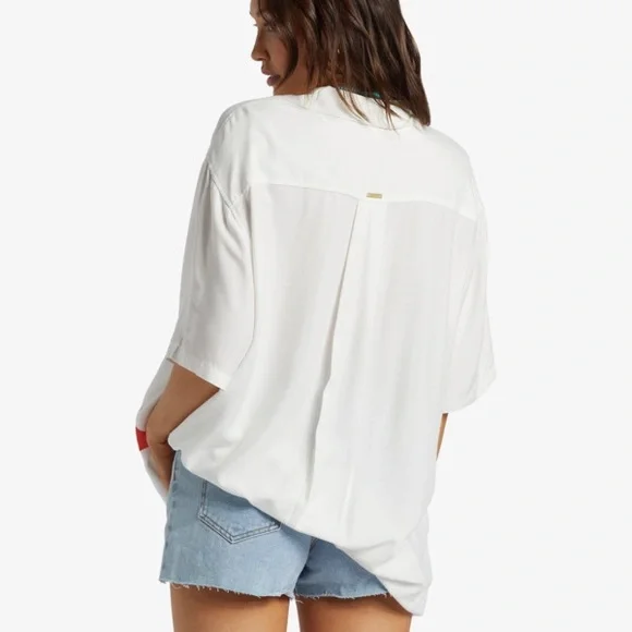 BILLABONG On Vacation Shirt S 23” P2P White $70 Retail NWOT - Picture 8 of 13